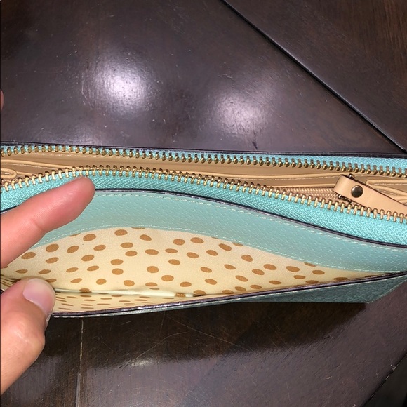 Brand new Kate Spade wallet - Picture 5 of 6